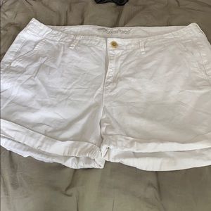 Old navy boyfriend shorts size 14